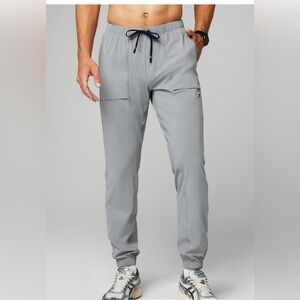 Fabletics The One Jogger Men’s Size Small Gray